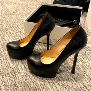 YSL (Saint Laurent Paris) tribtoo 37 - worn twice